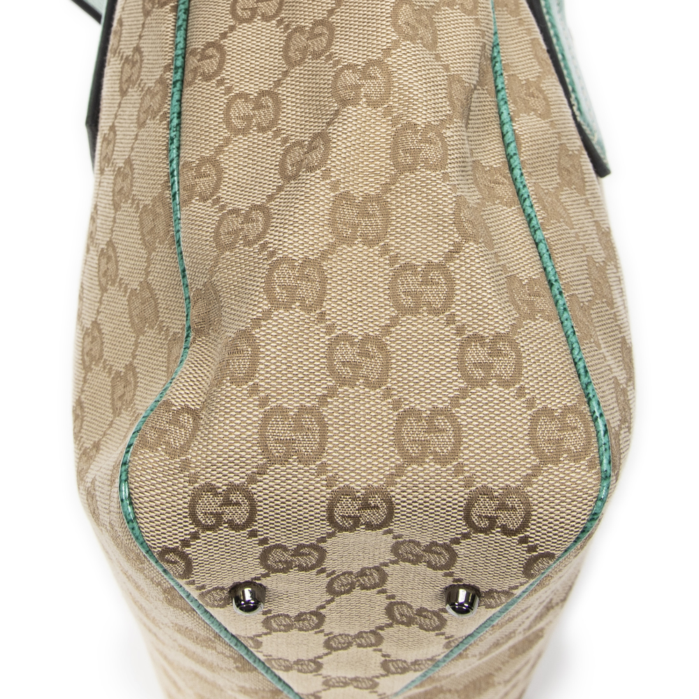 Gucci Small Shoulder Tote - Picture 7 of 11